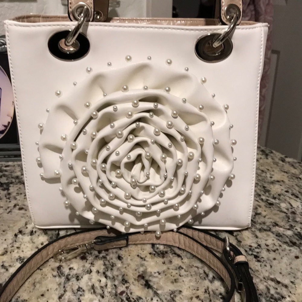 DIANNA FLOWR STACHEL